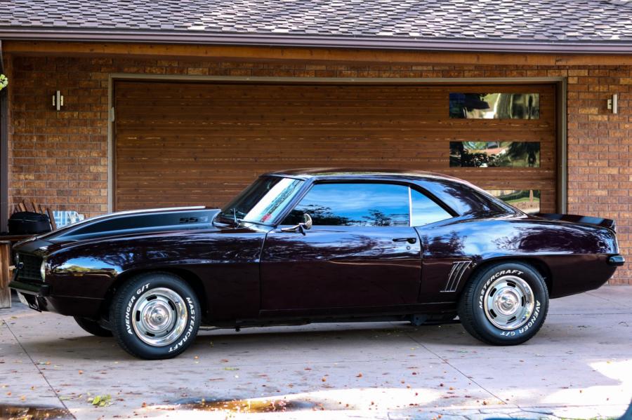  Chevrolet Camaro SSS Sport Coupe Custom 1969 года  (фото 3 из 59)